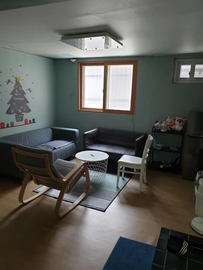 Kim'S Family Guesthouse Seúl 2*,