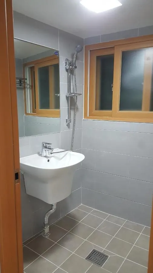 Kim'S Family Guesthouse Seúl 2*,  Corea del Sur